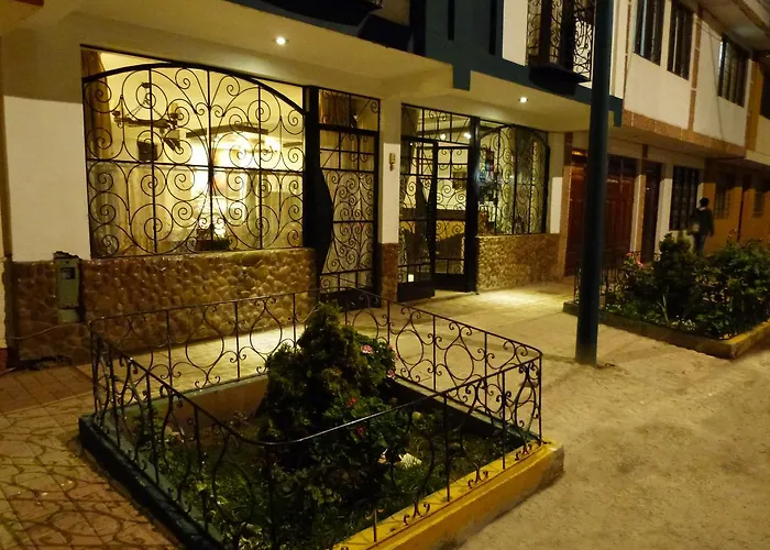 ホテル La Estancia